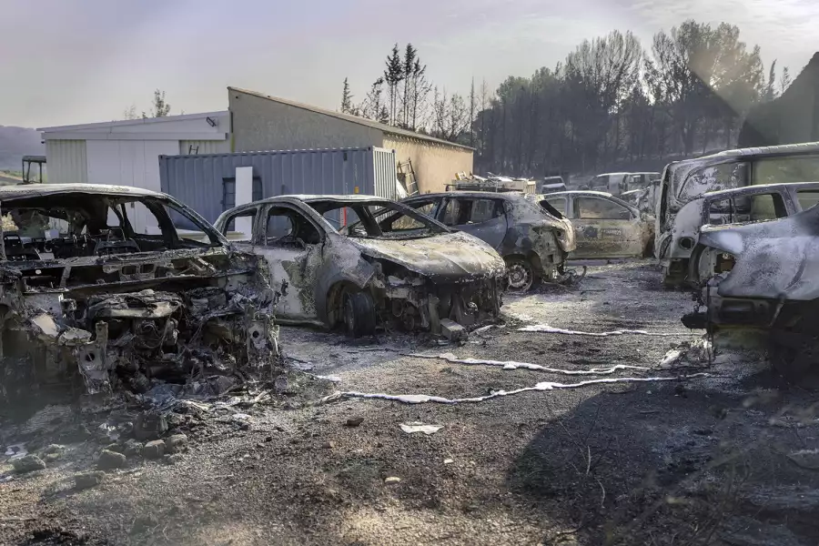 Halálos áldozatai is vannak a Franciaországban tomboló erdőtűznek Kép